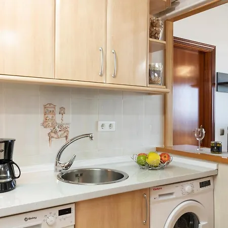 Apartment Duquesa De Espana 3 *
